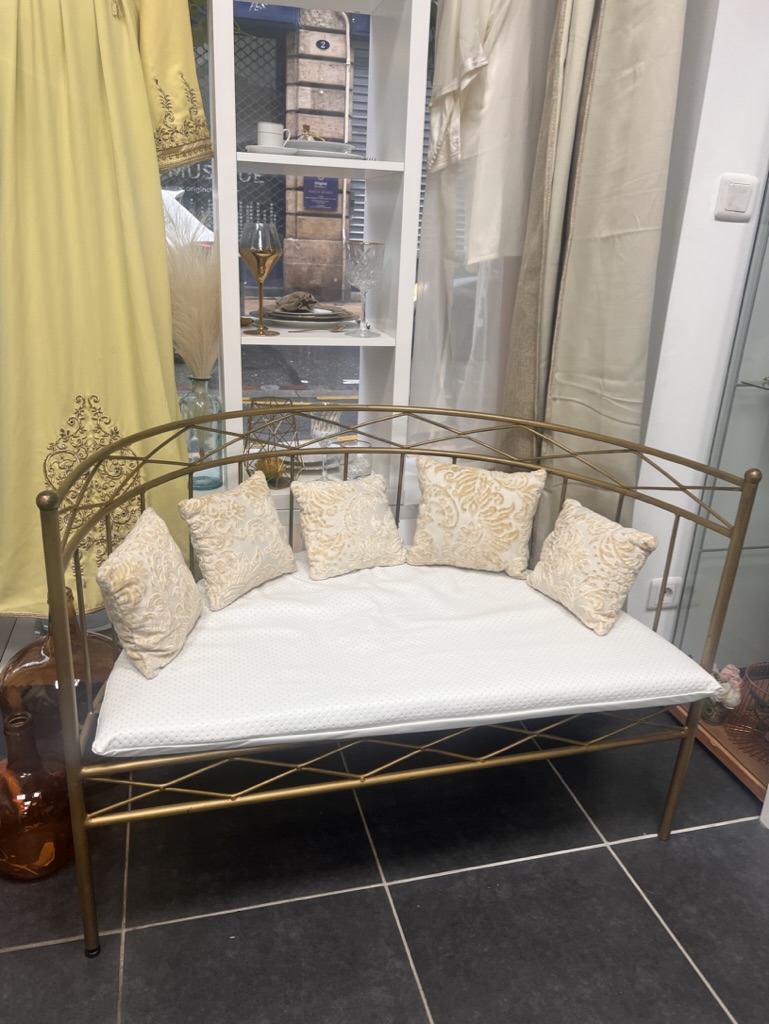 Banc doré fer forger 